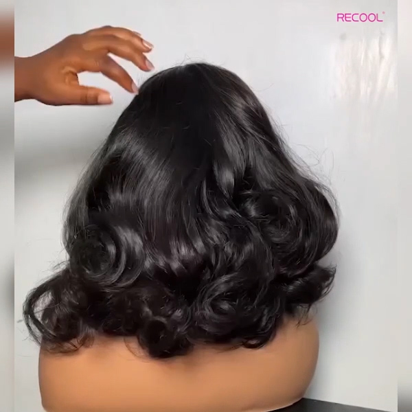 9×6 mcap bouncy loose wave wig